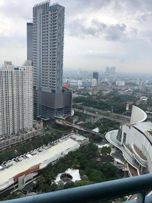 Central Park Residences Jakarta Exterior foto