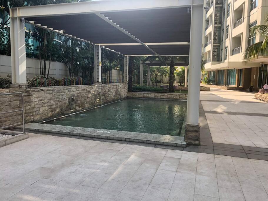 Central Park Residences Jakarta Exterior foto